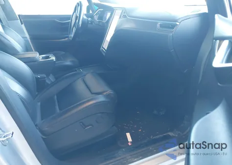 2018 Tesla Model X 100D/75D/P100D из США, поврежденный, VIN 5YJXCAE22JF087151